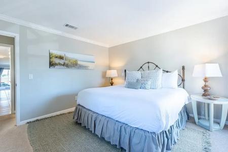 Harbour Point 914 - 43