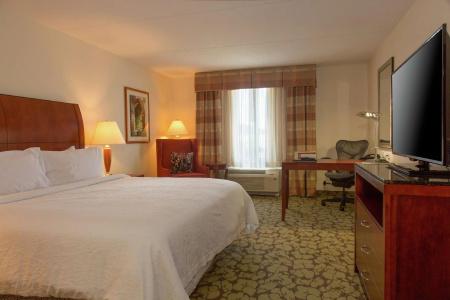 Hilton Garden Inn/Coastal Grand Mall - 66