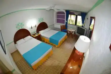 Selina Cancun Laguna Zone - 90