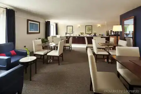Sheraton Bellevue - 23