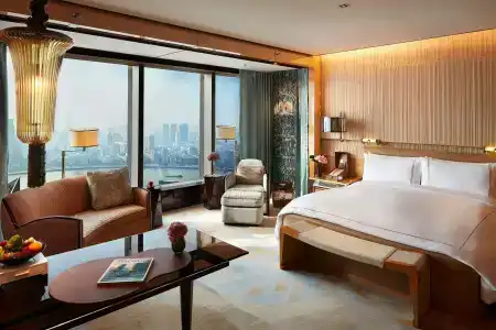 The Ritz-Carlton Shanghai, Pudong - 17
