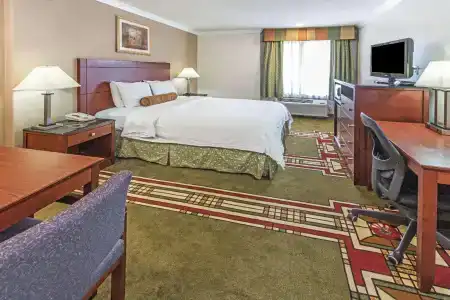 Howard Johnson by Wyndham - 21