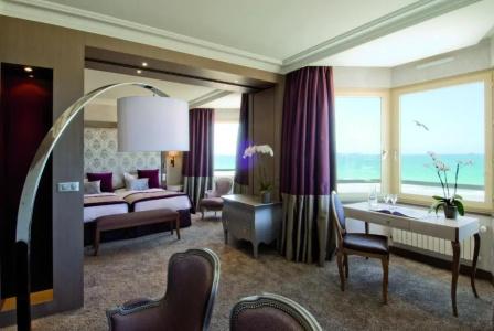 Grand Hôtel Des Thermes - 87