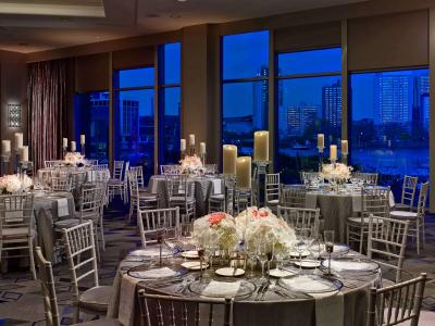 Royal Sonesta Boston - 37