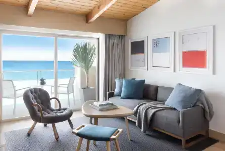 Malibu Beach Inn - 8