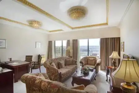 Grand Excelsior - 107