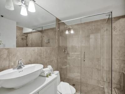 The Alexander All Suites - 109