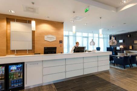 Hampton by Hilton Amsterdam Airport Schiphol - 1