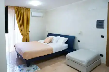 Vittoria Guest House Salerno - 42
