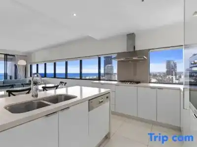 Ultra Broadbeach - 77