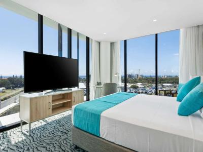 Gold Coast Airport - Only 300 Meters To Airport Terminal - 63