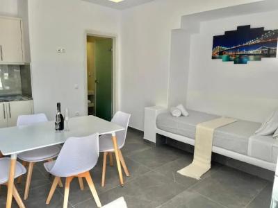 Crystal Suites - 0