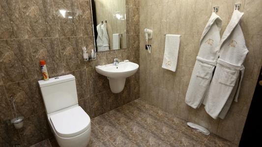 Avan Plaza - 51