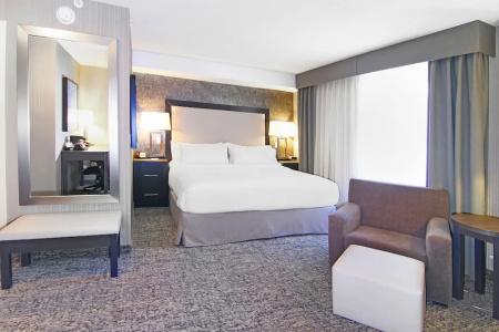 Holiday Inn Express and Suites, an IHG - 85