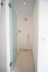 Myconian Crown Suites - 168
