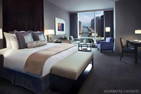 Trump International & Tower Chicago - 4