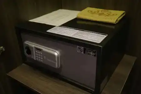Elizabeth - 68