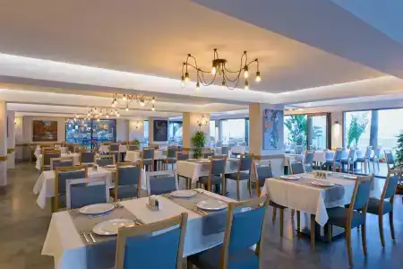 Floria Beach - 25