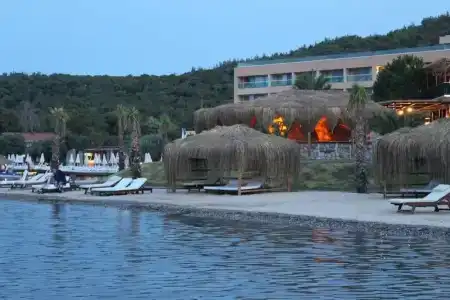 Ivy Sailing Resort - 11