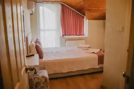 Marina Agva - 84