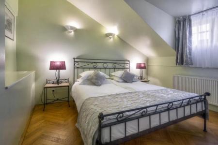 At the Black Star -Charming Romantic Suites and Apartments - 38