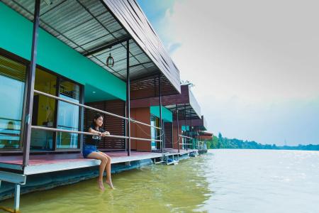 Neenlawat Riverside - 24