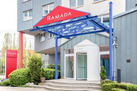 Ramada by Wyndham Bottrop - 17