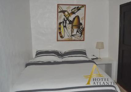 Atlantis - 33