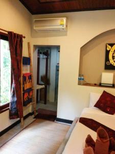 Dolphin Bungalows - 2
