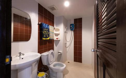 Baan Yuyen Karon Guesthouse - 5