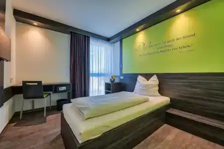 Economy-Hotel - 21