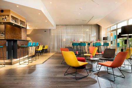 Ramada by Wyndham Hannover - 17