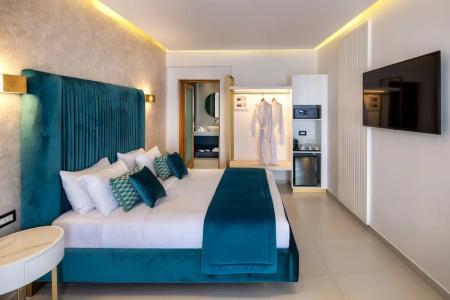 Akra Suites - 55