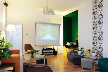 Maverick Hostel & Ensuites - 10