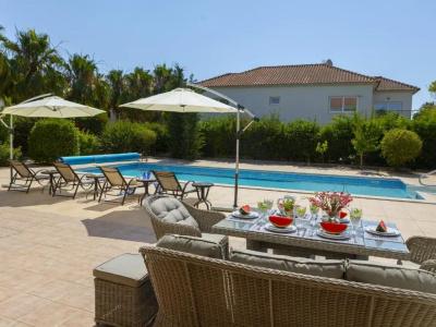 Meneou Seaside Mansion 7 - 16