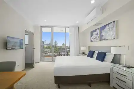 Macquarie Waters Boutique Apartment - 3