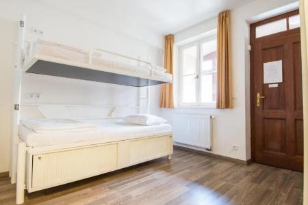 Safestay Prague Charles Bridge - 18