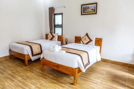 Rainforest Resort - 4