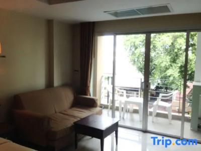 August Suites - 113