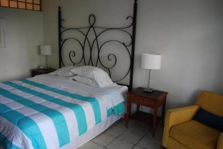 Green Island Inn - 53