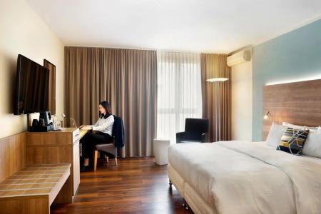 Courtyard by Marriott Dresden - 26