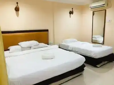 Penarak Bamboo Beach - 28