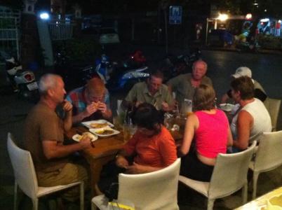 Noom Guesthouse - 12
