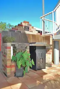 Byron Central - 16