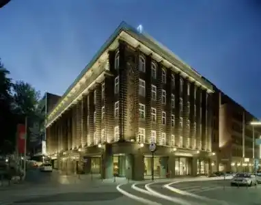 Renaissance Hamburg - 0