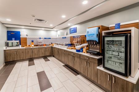 Holiday Inn Express Indianapolis South, An Ihg - 43