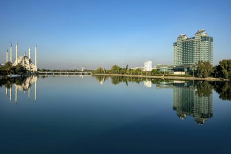Adana Hiltonsa - 26