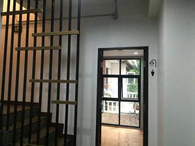 Feel Good Bangkok Hostel - 14