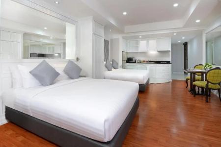 Centre Point Silom - 10