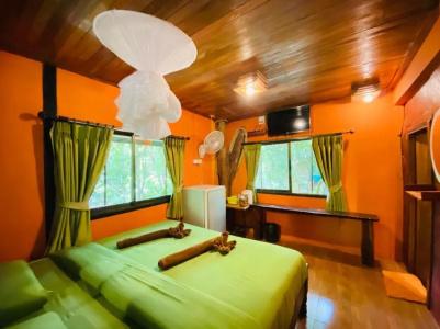 Khao sok tree house resort - 77